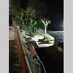 La Casetta Di Molly Tra Ulivi E Roseto