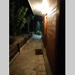別荘 La Casetta Di Molly Tra Ulivi E Roseto Leivi