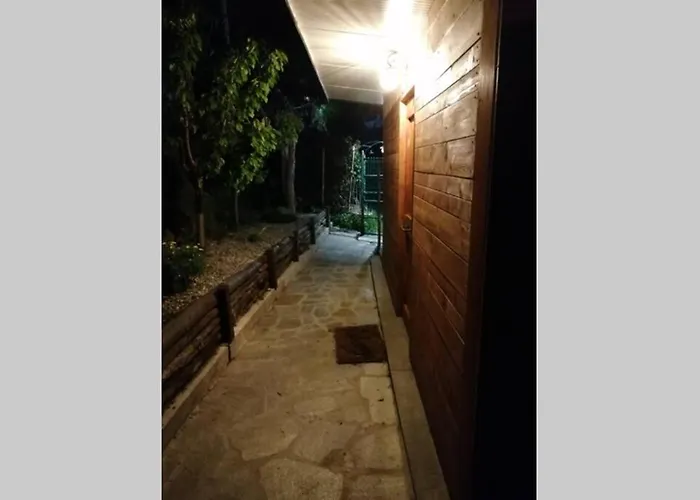 別荘 La Casetta Di Molly Tra Ulivi E Roseto Leivi